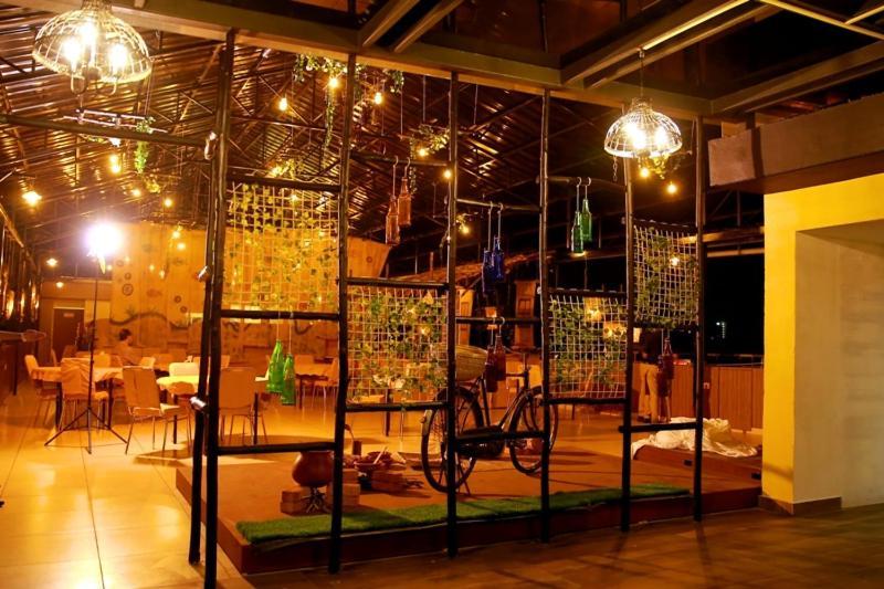 D'Chandelier Kochi 外观 照片